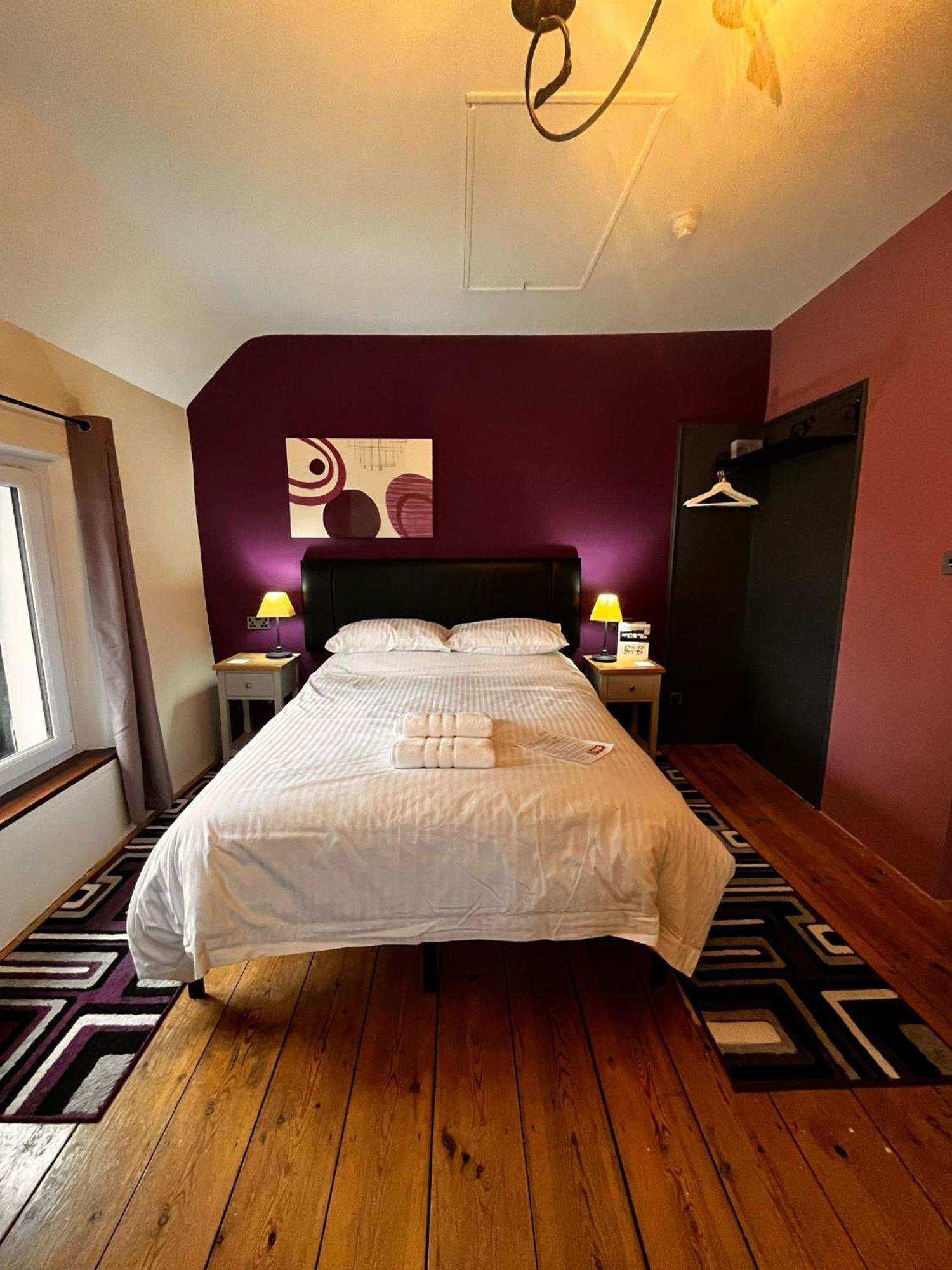 Bed and Breakfast Old Manor House Axbridge Екстер'єр фото