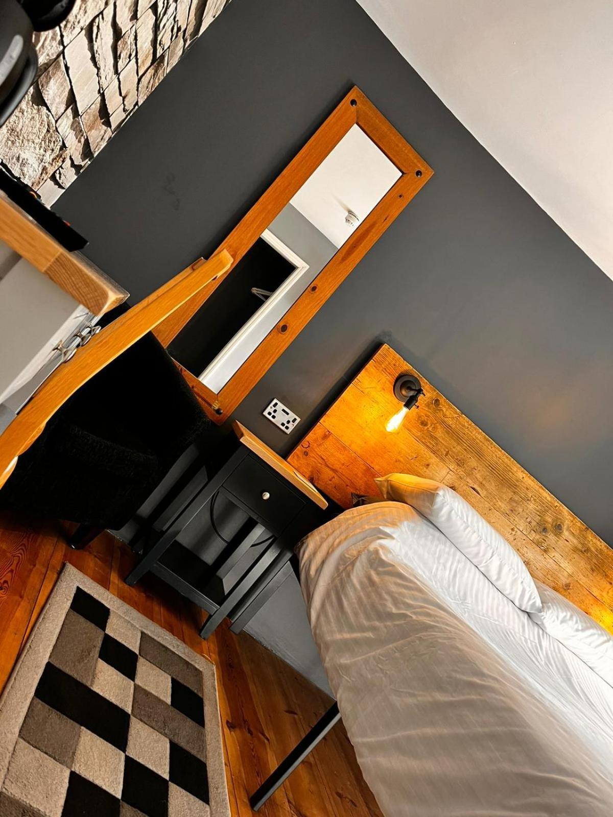 Bed and Breakfast Old Manor House Axbridge Екстер'єр фото