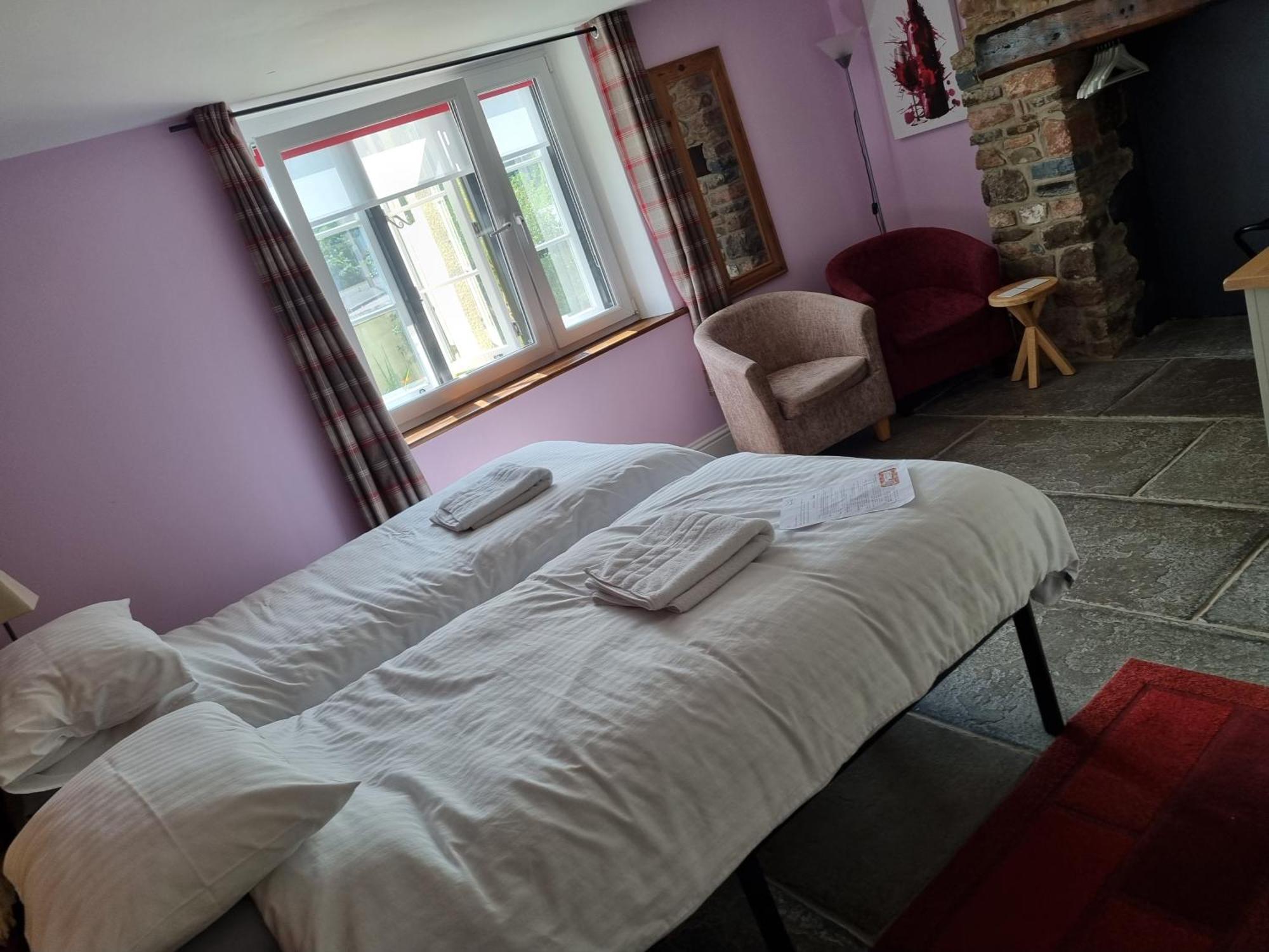 Bed and Breakfast Old Manor House Axbridge Екстер'єр фото