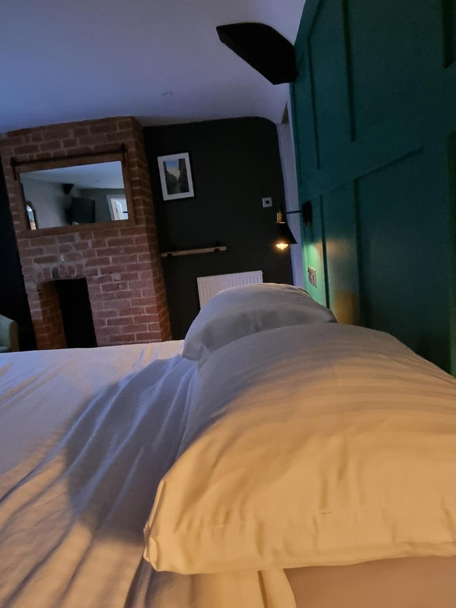 Bed and Breakfast Old Manor House Axbridge Екстер'єр фото